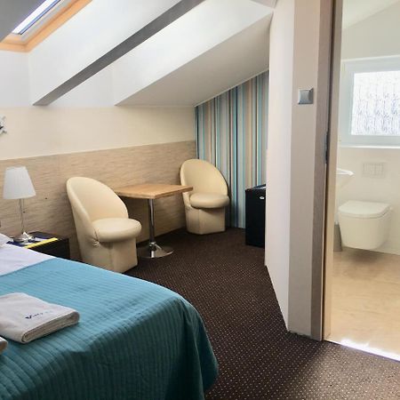 Villa 33 Blisko Plazy 索波特 外观 照片