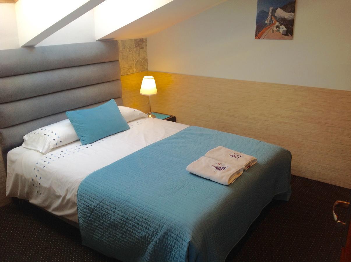 Villa 33 Blisko Plazy 索波特 外观 照片