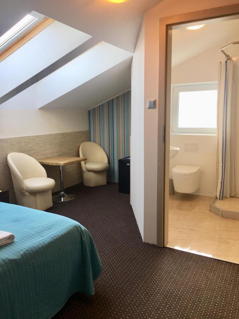Villa 33 Blisko Plazy 索波特 外观 照片