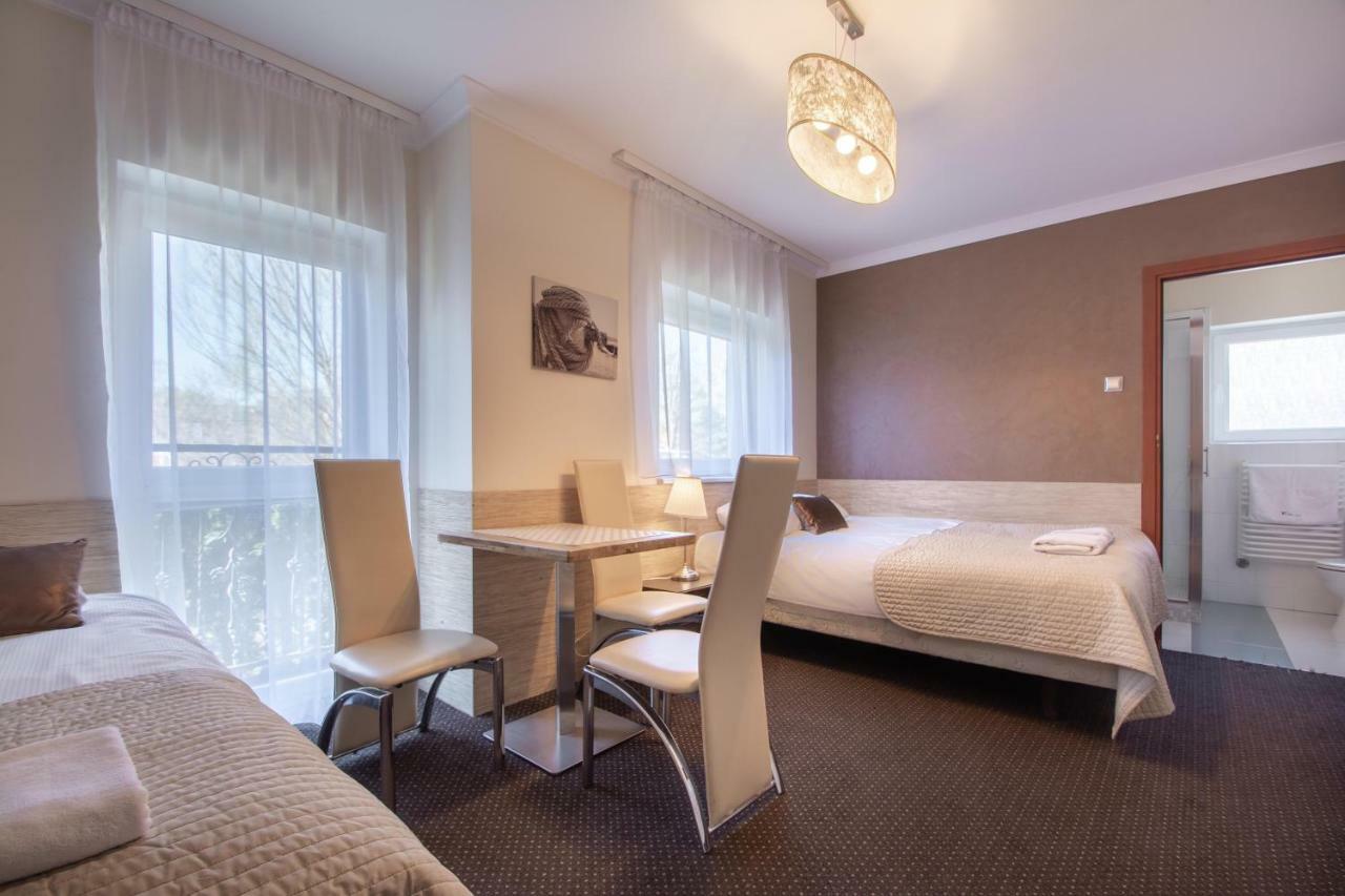 Villa 33 Blisko Plazy 索波特 外观 照片
